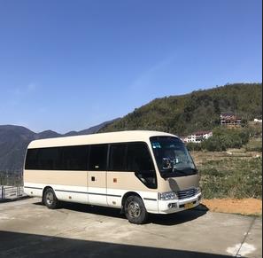 旅游客車和長途汽車的區(qū)別是什么？銀川旅游租車為您介紹